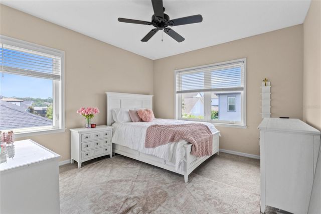 8802 FINSEN STREET, Orlando, FL 32827