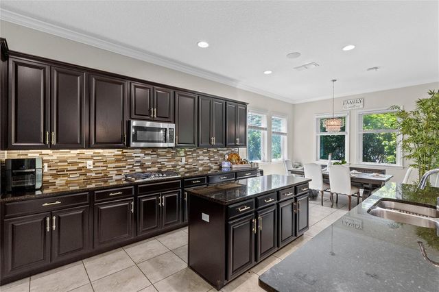 8802 FINSEN STREET, Orlando, FL 32827