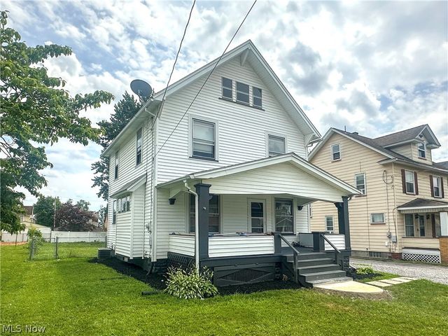 221 E 2nd Street, Girard, OH 44420