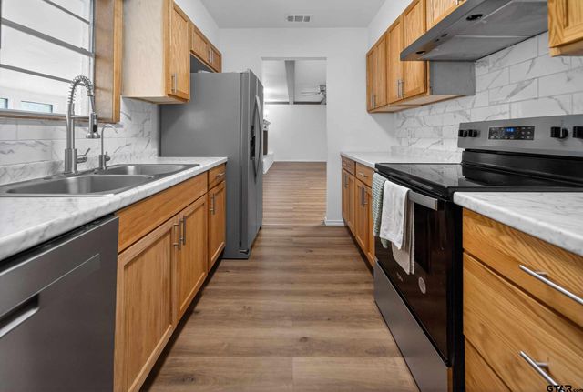 10558 County Road 2258, Tyler, TX 75707