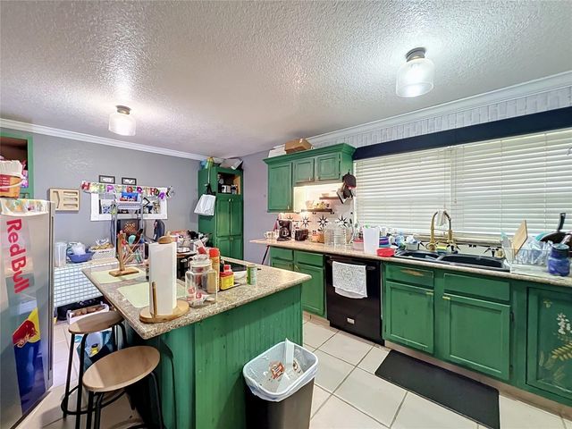 670 E STATE ROAD 46, Geneva, FL 32732
