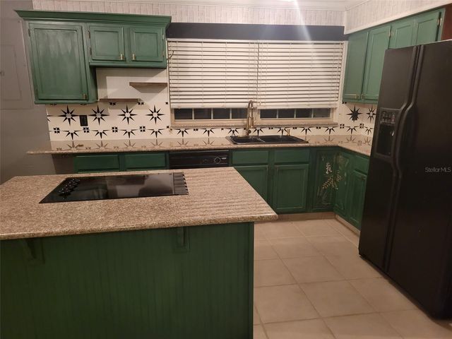 670 E STATE ROAD 46, Geneva, FL 32732