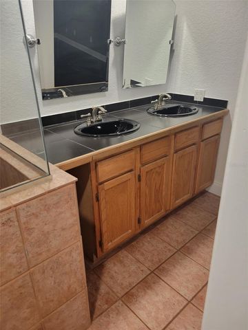 670 E STATE ROAD 46, Geneva, FL 32732