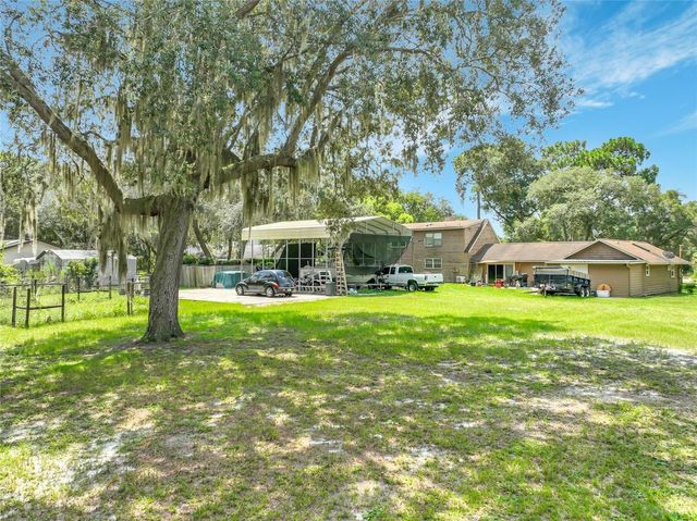 670 E STATE ROAD 46, Geneva, FL 32732