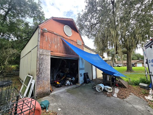 670 E STATE ROAD 46, Geneva, FL 32732