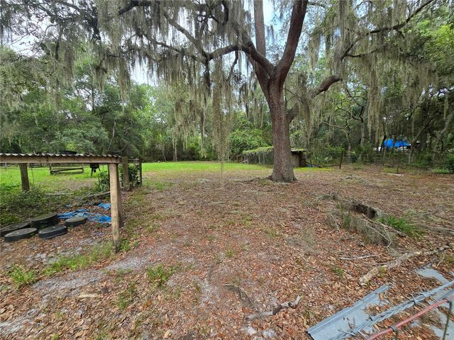 670 E STATE ROAD 46, Geneva, FL 32732
