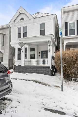 172 6th Avenue, Troy, NY 12180