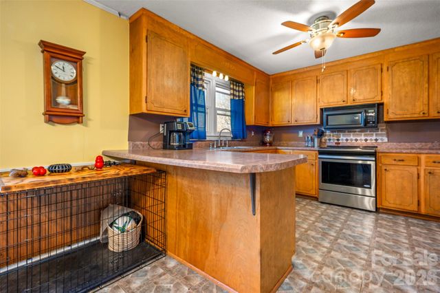 414 Sandy Run Church Road, Mooresboro, NC 28114