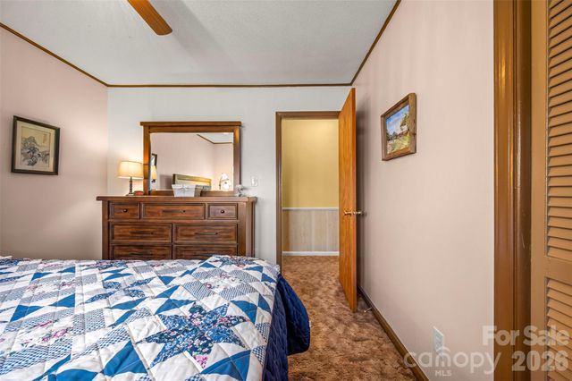 414 Sandy Run Church Road, Mooresboro, NC 28114