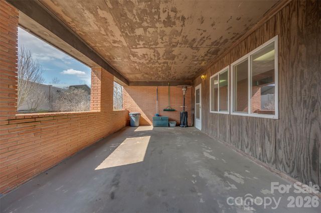 414 Sandy Run Church Road, Mooresboro, NC 28114