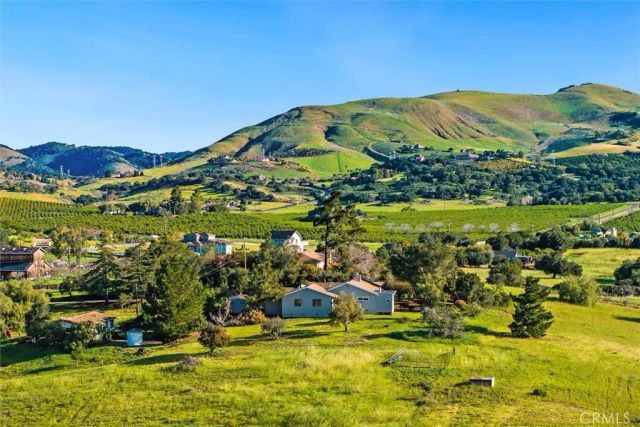 103 Old Summit Road, Arroyo Grande, CA 93420