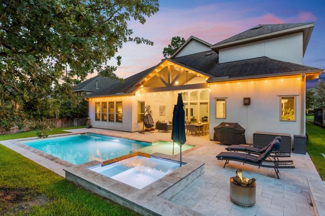 22 Mayapple Blossom Place, Tomball, TX 77375