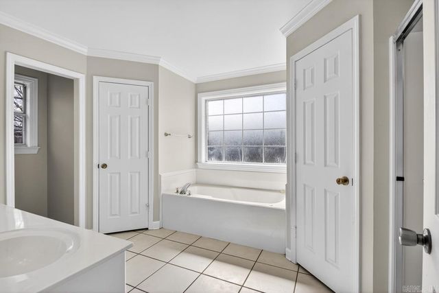 1313 High Meadow Drive, Jacksonville, AR 72076