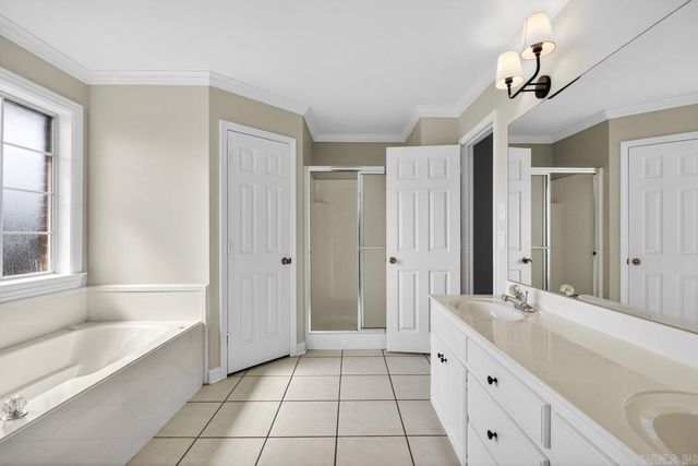 1313 High Meadow Drive, Jacksonville, AR 72076