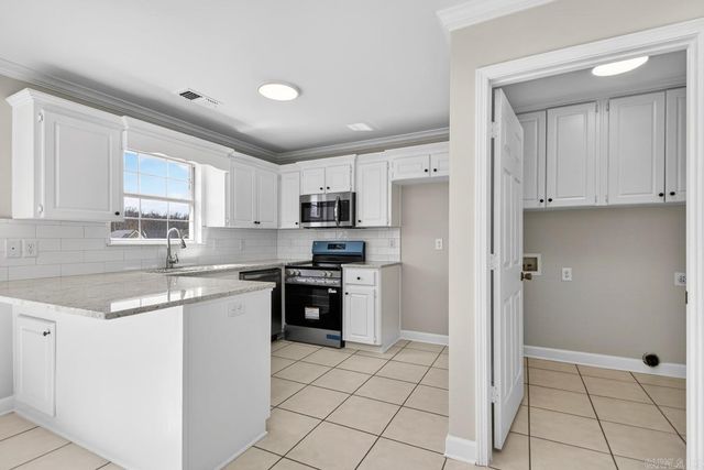 1313 High Meadow Drive, Jacksonville, AR 72076