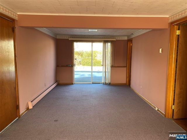 95 Atkins Terrace, East Rutherford, NJ 07073