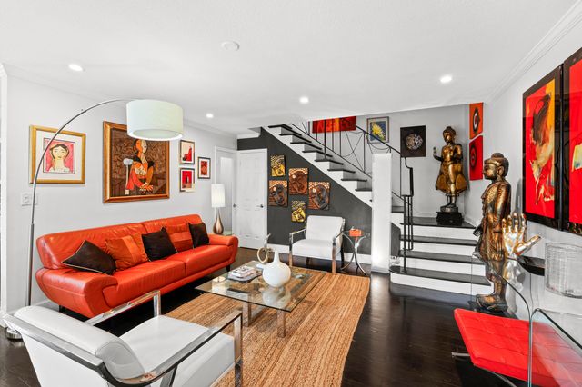 7 Middlesex Drive, Wilton Manors, FL 33305