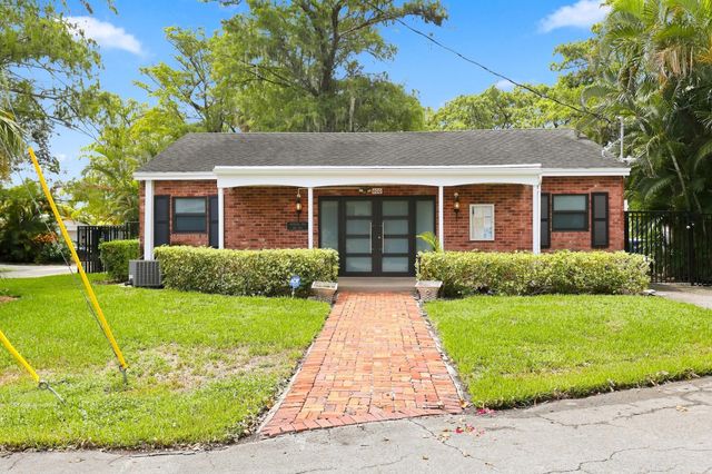 7 Middlesex Drive, Wilton Manors, FL 33305