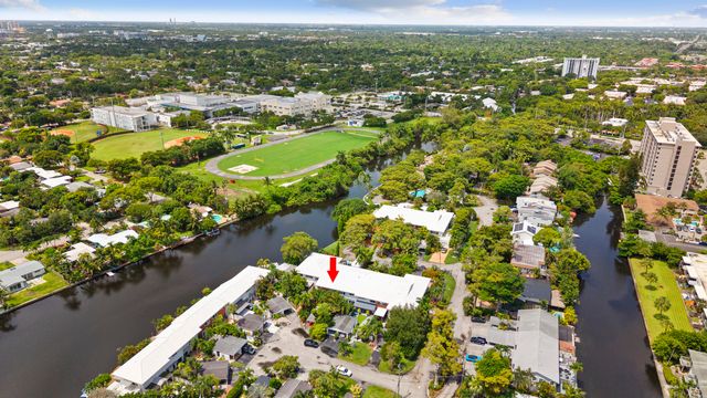 7 Middlesex Drive, Wilton Manors, FL 33305