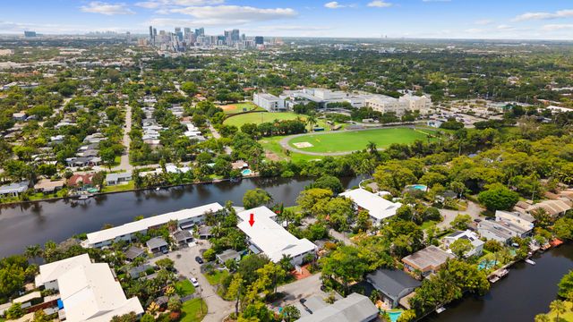 7 Middlesex Drive, Wilton Manors, FL 33305