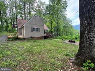 453 LOST VALLEY RD, Madison, VA 22727
