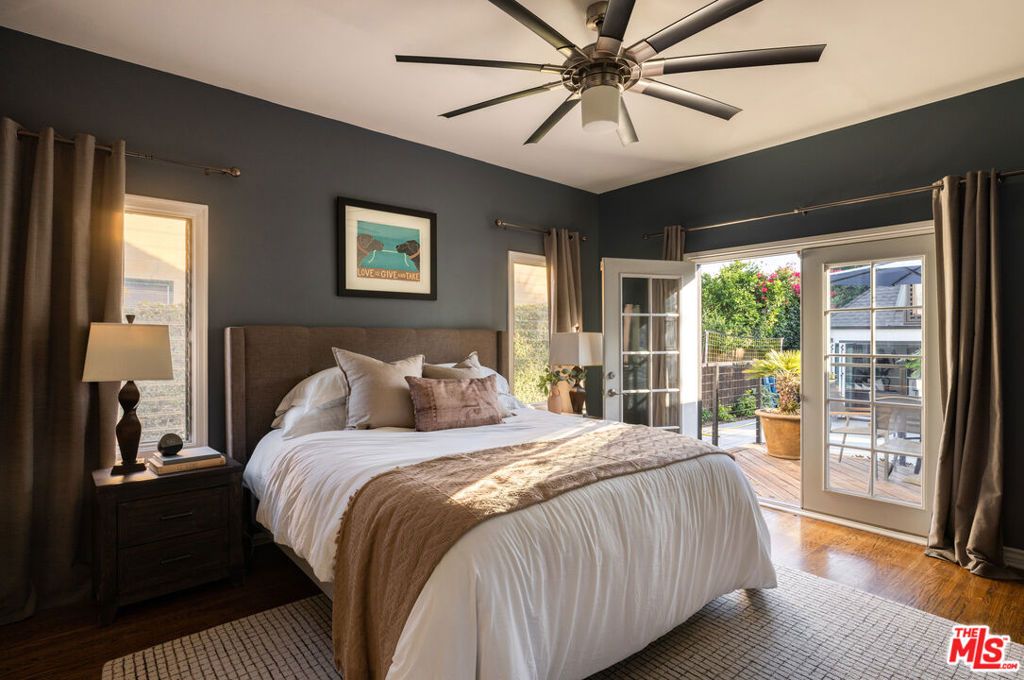 Image 11 of property listing at 6148 San Vicente Boulevard, Los Angeles, CA 90048