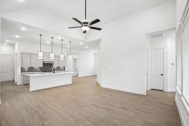 26312 W Outrider Banks, Montgomery, TX 77316