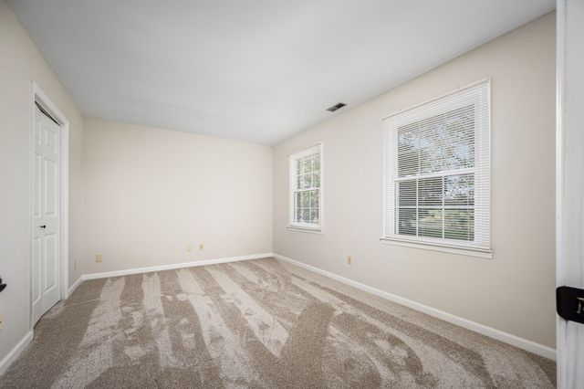 12986 OLD TULLAHOMA ROAD, Tullahoma, TN 37388