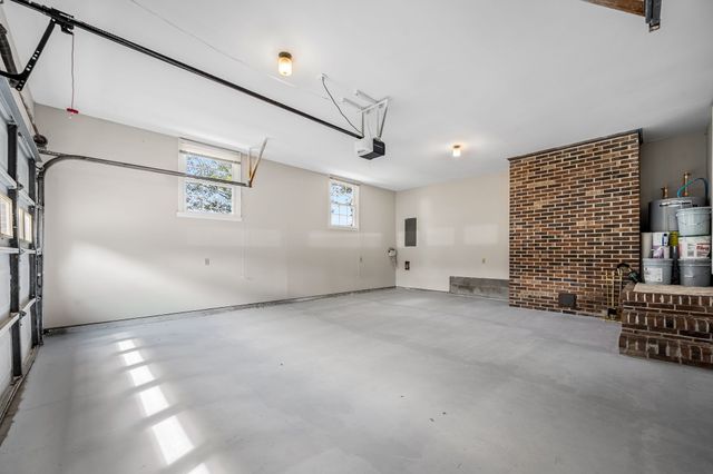 12986 OLD TULLAHOMA ROAD, Tullahoma, TN 37388