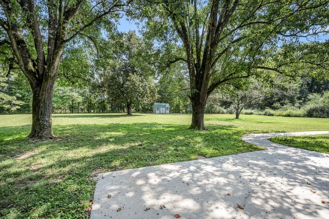 12986 OLD TULLAHOMA ROAD, Tullahoma, TN 37388