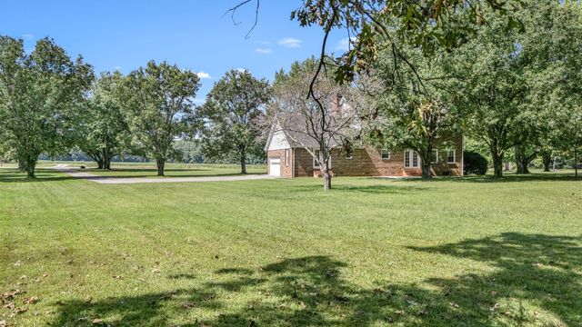 12986 OLD TULLAHOMA ROAD, Tullahoma, TN 37388