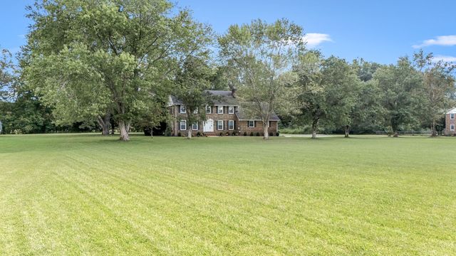 12986 OLD TULLAHOMA ROAD, Tullahoma, TN 37388