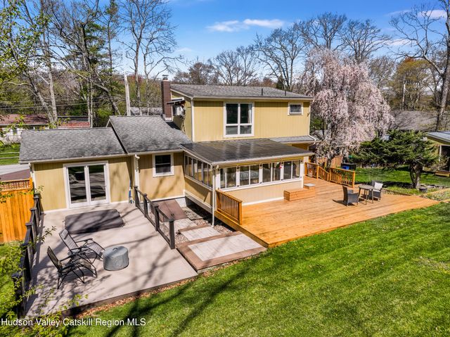 63 Mount Airy Road, Saugerties, NY 12477