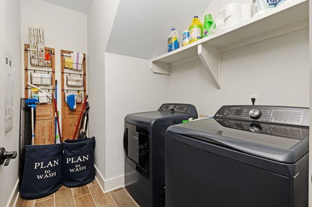 2154 Maytown Cir, Thompsons Station, TN 37179