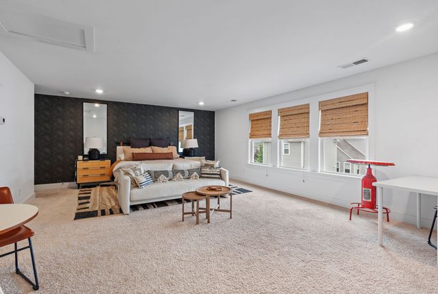 2154 Maytown Cir, Thompsons Station, TN 37179