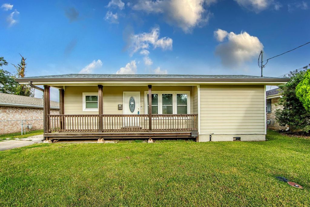 204 Buquet Street, Houma, LA 70360