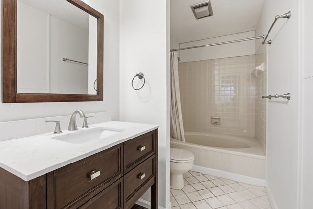 666 Main Street 210, Winchester, MA 01890