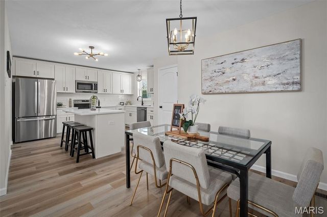 2813 Olde Chelsea Drive, St Charles, MO 63301