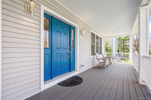 3 Robin Hill Road, Scarsdale, NY 10583