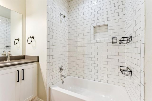 17400 Pantera Avenue, Choctaw, OK 73020