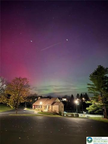 8315 Countryside Lane, Upper Macungie Twp, PA 18051