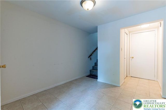 8315 Countryside Lane, Upper Macungie Twp, PA 18051