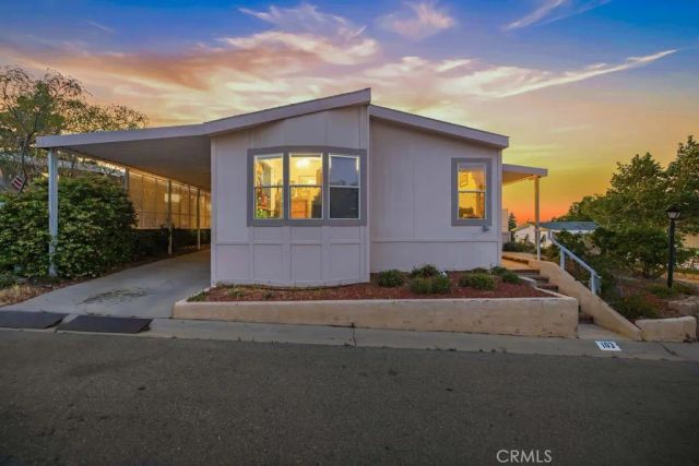 40701 W Rancho Vista 103, Palmdale, CA 93551
