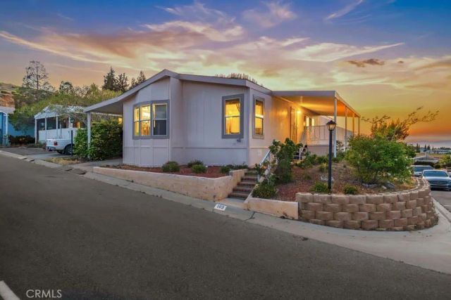 40701 W Rancho Vista 103, Palmdale, CA 93551