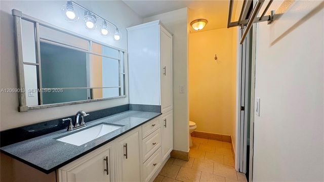 821 W Beckley Square, Davie, FL 33325
