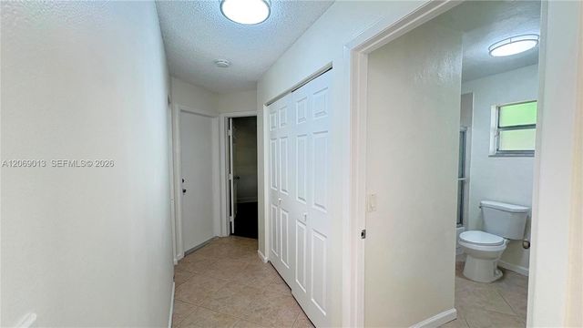 821 W Beckley Square, Davie, FL 33325
