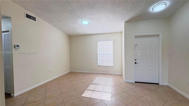 821 W Beckley Square, Davie, FL 33325