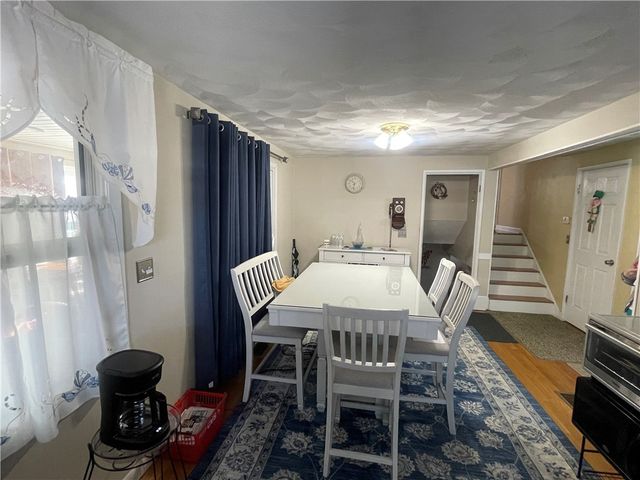 33 Kent Street, Cumberland, RI 02864