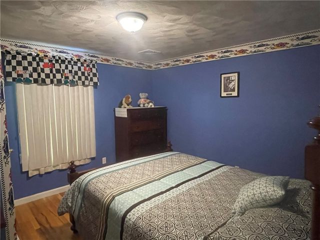 33 Kent Street, Cumberland, RI 02864