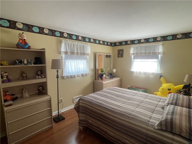 33 Kent Street, Cumberland, RI 02864